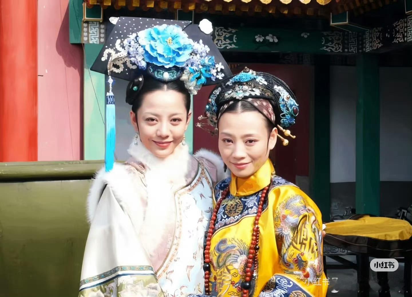 甄嬛传晚会宫里来了好多人  甄嬛爱不停 这是宫里面搞团建吗[哈哈][哈哈]这怎么