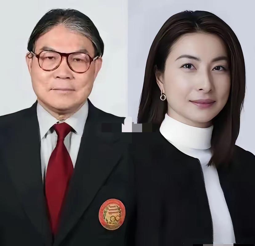 79岁的霍震霆自曝，
每周都要去儿子家蹭饭，
不为别的，就是为了看
​孙子和孙女