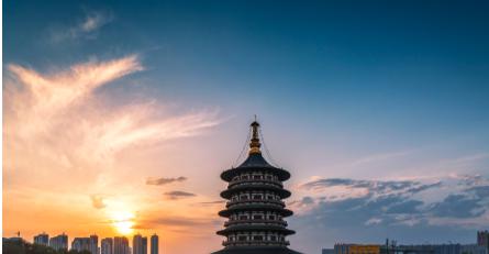 今天咱们不聊清北复交，那些跟90%的考生都没啥关系。咱就踏踏实实聊一所河南本地的