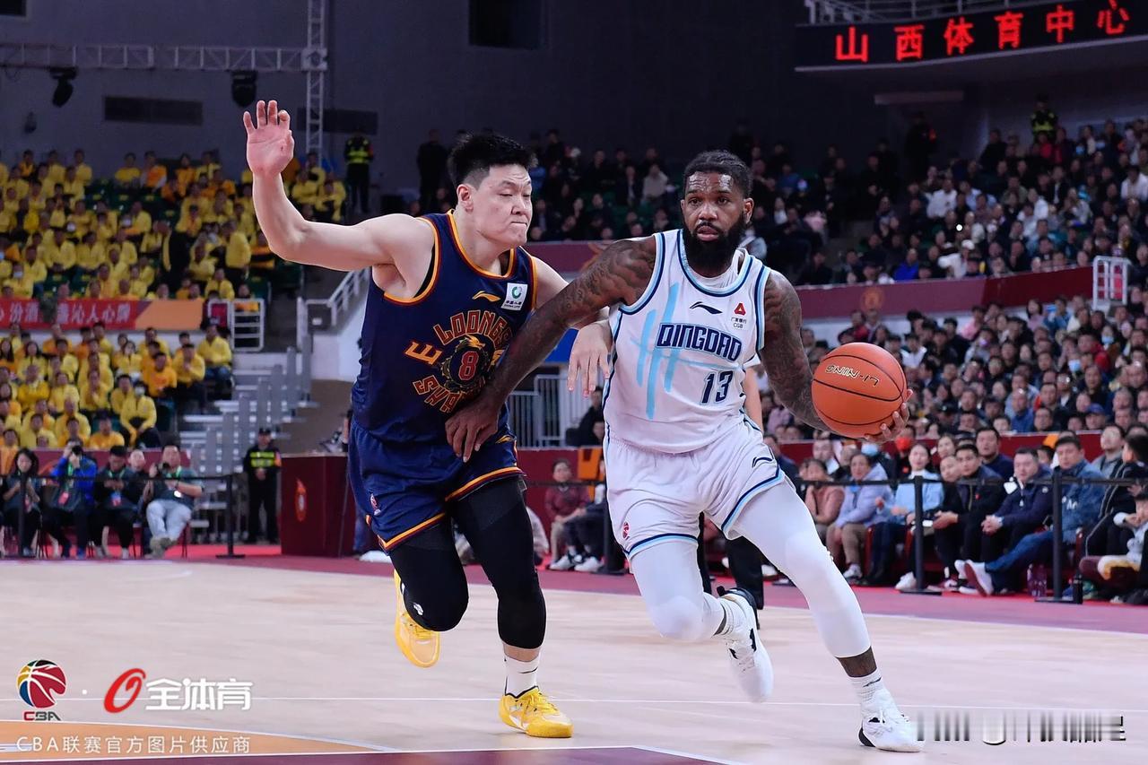 CBA今晚3场，主队逞强！
九台农商银行VS四川金强  九台队胜
浙江东阳光药V