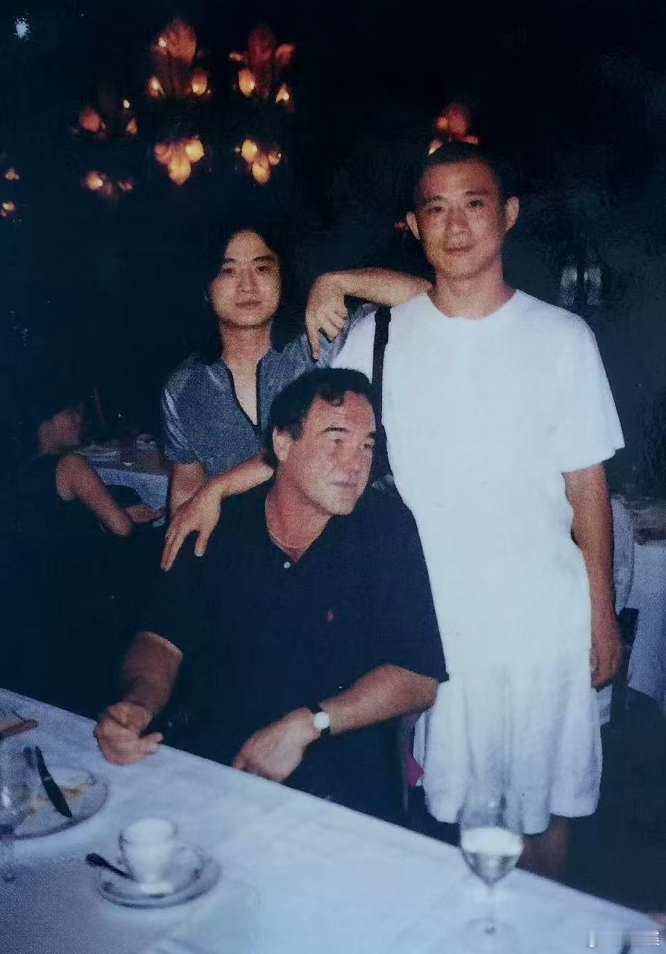 “何勇和他的朋友们”，继续。“魔岩三杰”，大壮、窦唯，张楚、林笛、大壮，欧洋、大