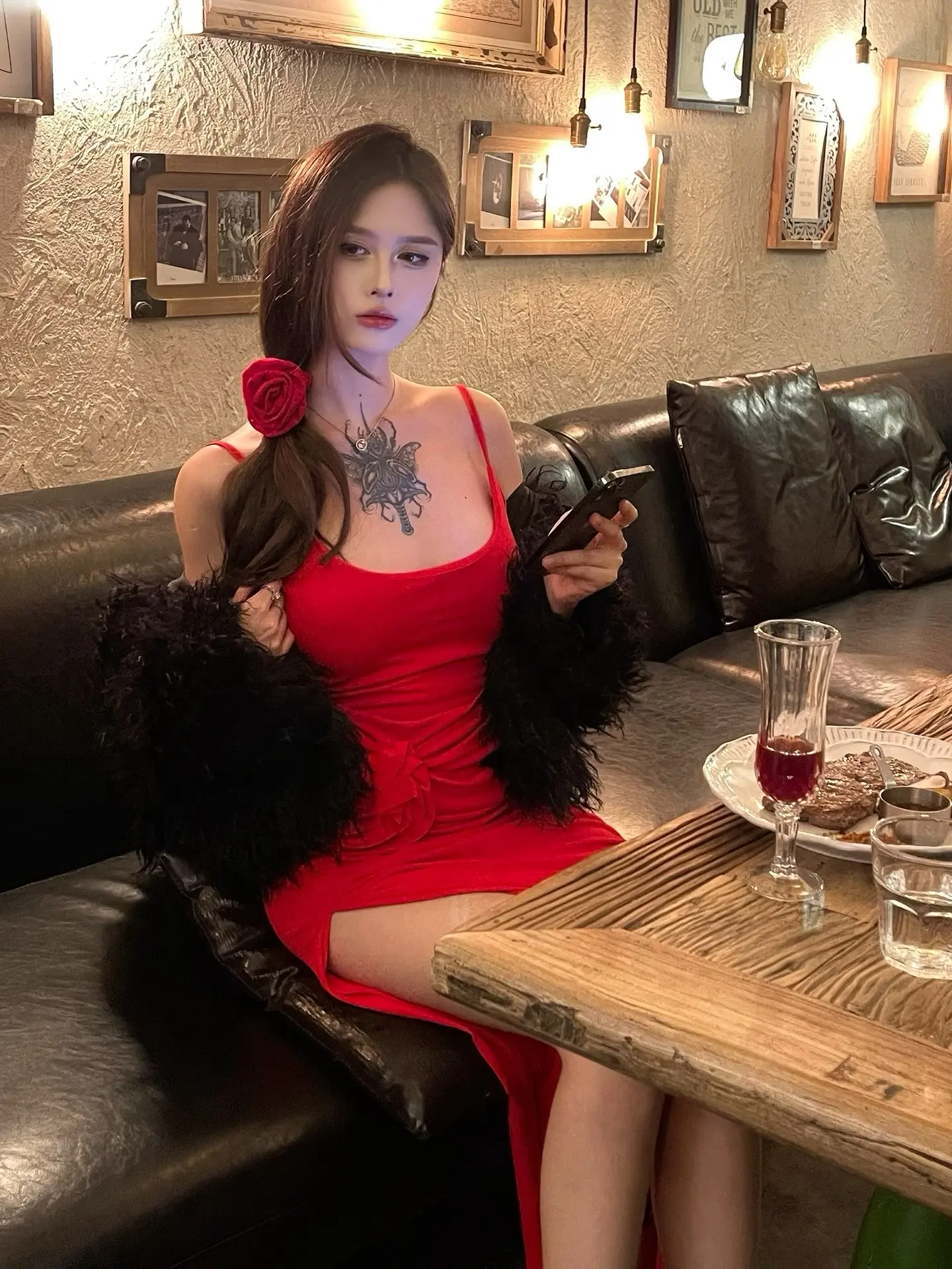 吃的饱饱烦恼跑跑