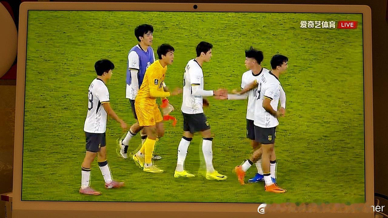 恭喜中国U23打进决赛中国u23国足