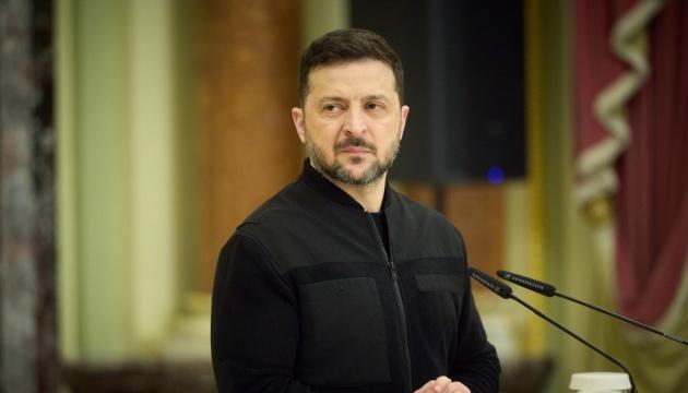 美伊停火后泽连斯基向俄罗斯喊话 ，准备采取对等停火

据乌通社报道，乌克兰总统弗