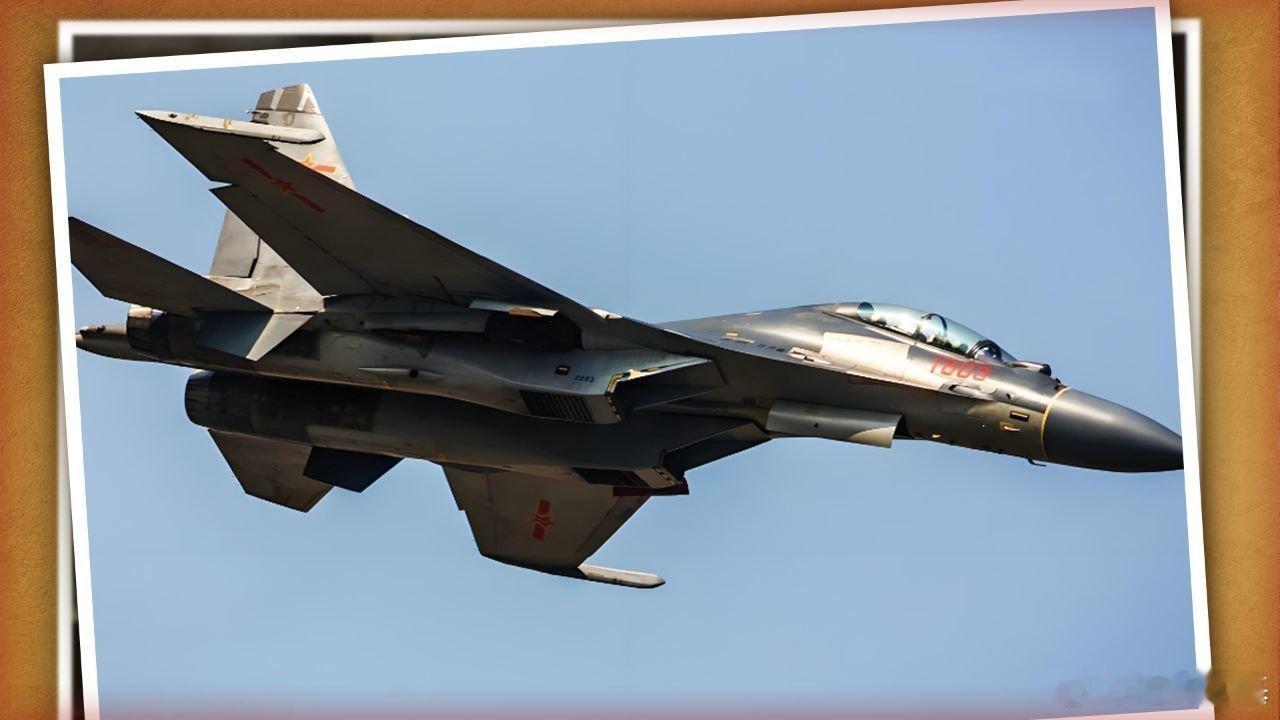 📌西方专家惊呼危险，歼-16在演习中碾压F-16V战术细节被曝光>>网页链接 