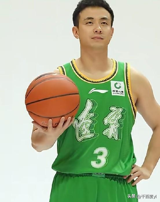 明天辽篮VS四川
10月23日日晚辽宁本钢男篮将在自己的主场迎接四川锦城男篮。四