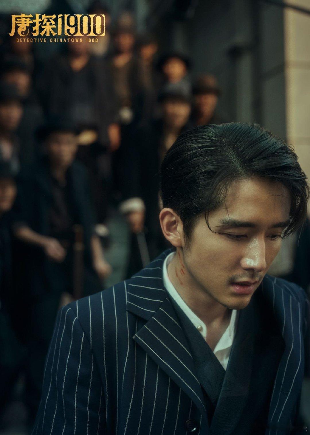 张新成水中贵族  真的很欣赏这一次电影里面张新成出演的白振邦。台词和细节呈现的很