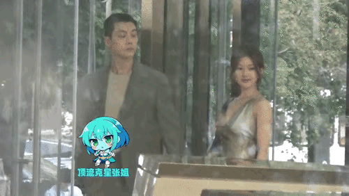 虽然赵露思确实比以前变好看了，但是为什么老感觉和陈伟霆没有CP感？ ​​​