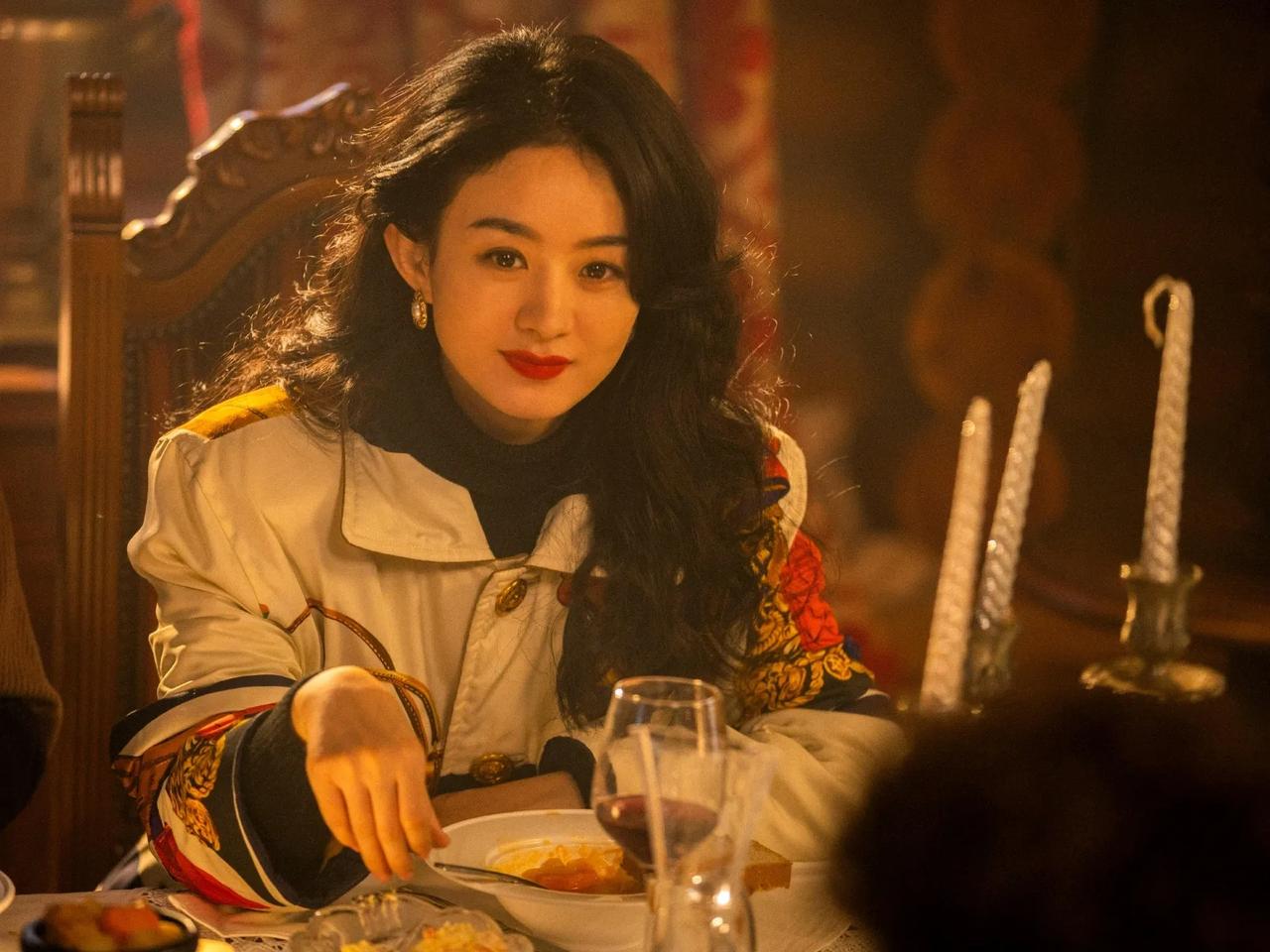 她是演技派代表，《第二十条》中49秒无声哭戏震撼人心，《风吹半夏》里又完美塑造泼