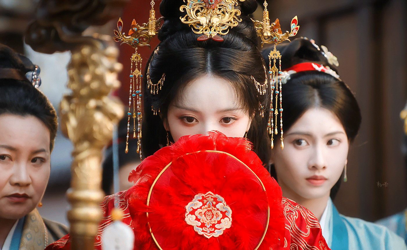 嫁金钗20.8云合登顶嫁金钗云合第一登顶开播就拿下云合榜首，妥妥开门红，实打实的