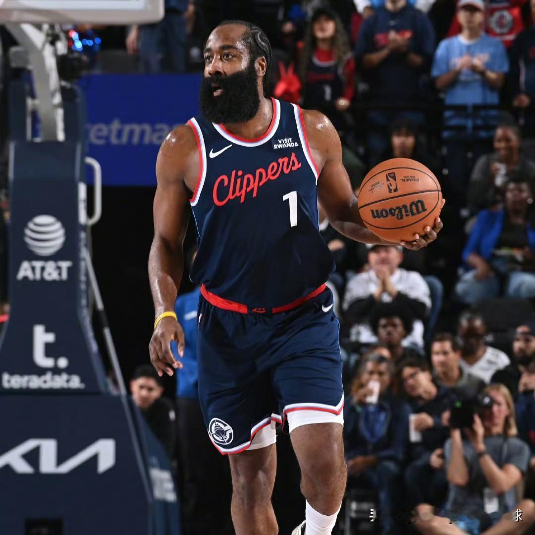 『就在今天！NBA 传来多则快船队最新消息』

1、4 连败的快船坐镇主场迎战特