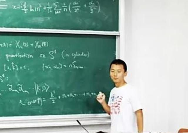 “美国再乱，也比中国强”，谁都想不到，这句话居然出自，我国倾心培养的物理天才尹希