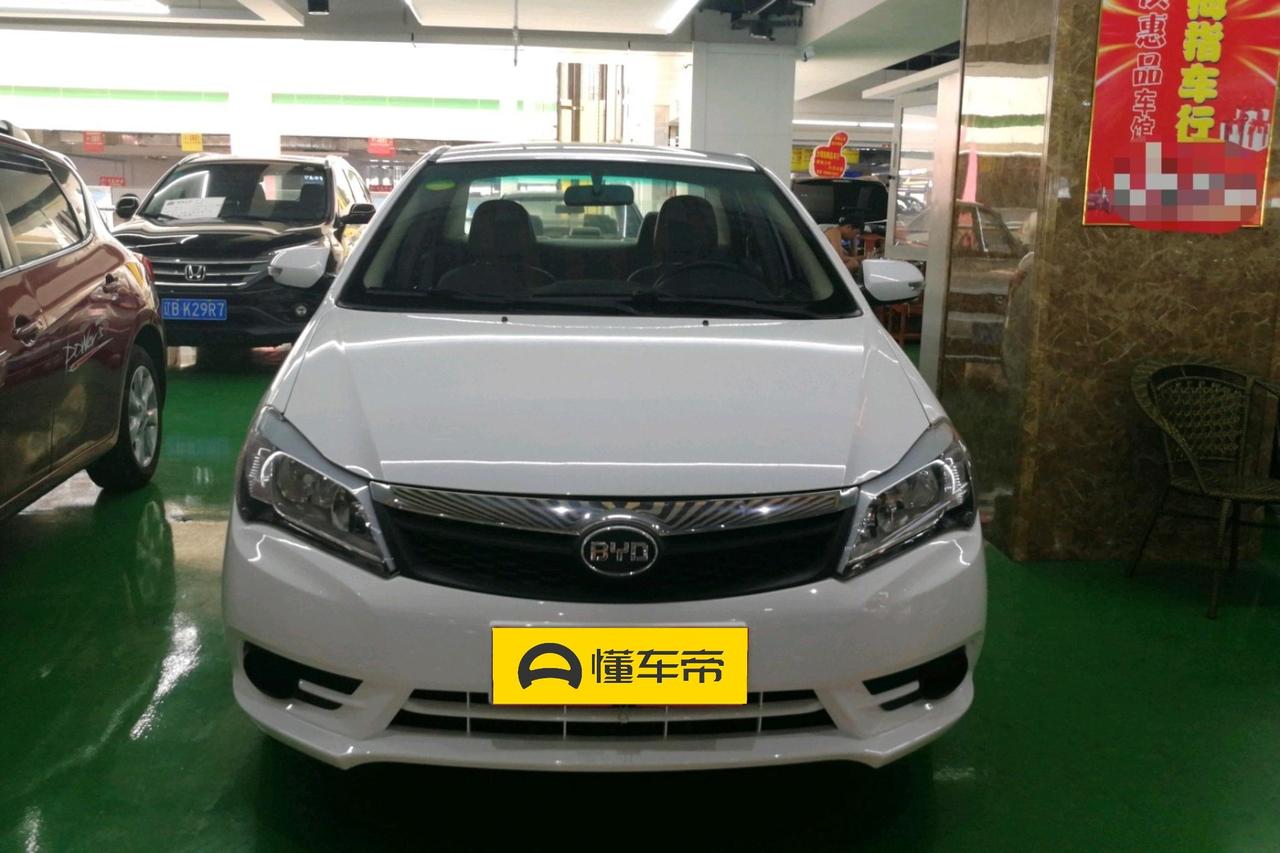 万元预算买车，不是只能捡漏，而是得找准不坏的、省油的、修得起的车。我上个月帮表哥