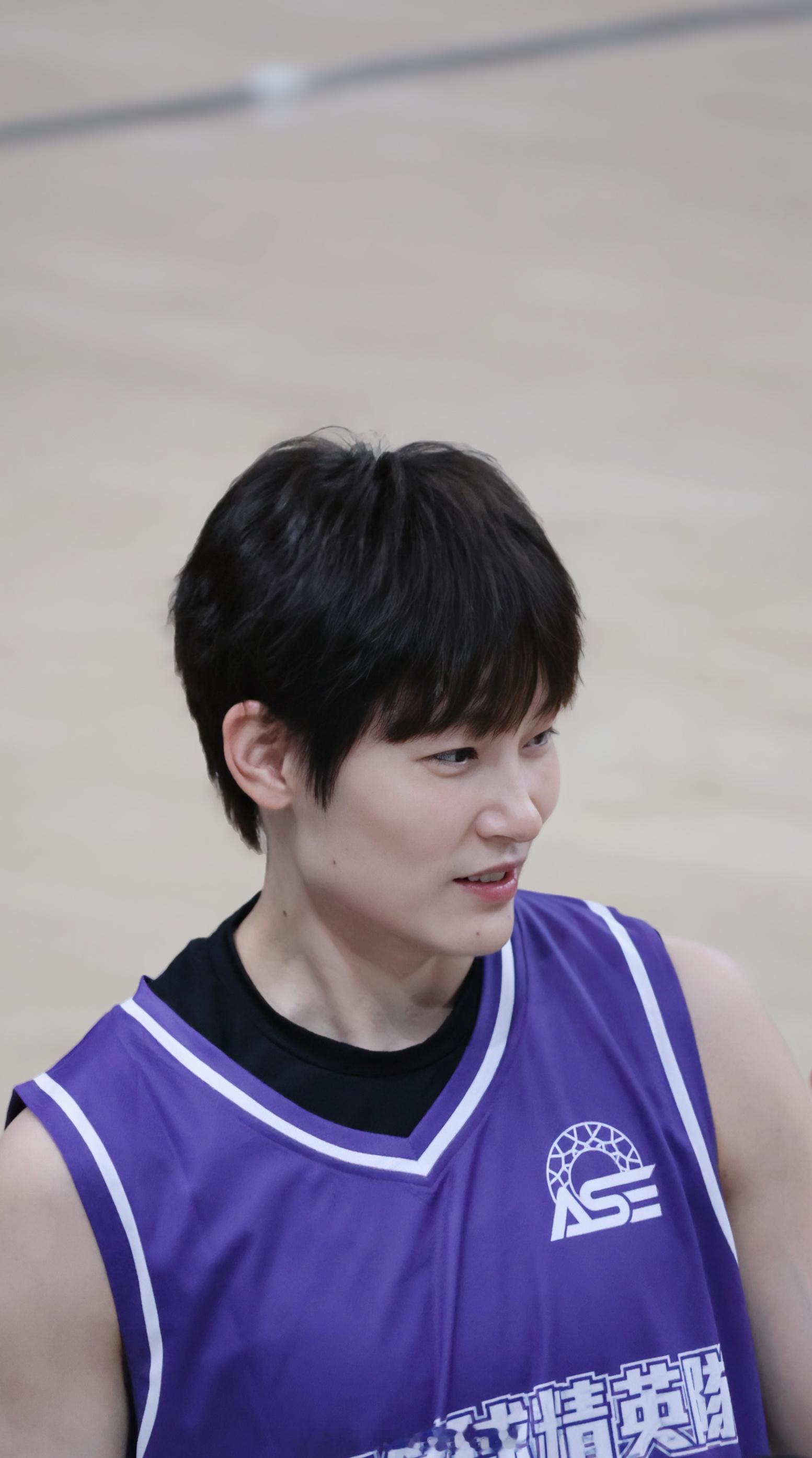 杨力维260620 茂名 杨力维  这一次的相遇是紫色的💜 