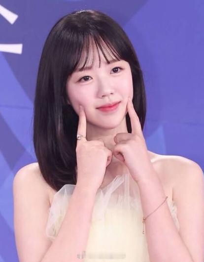 池艺恩暂停活动RM池艺恩暂停活动 据韩媒，26日，《Running Man》固定