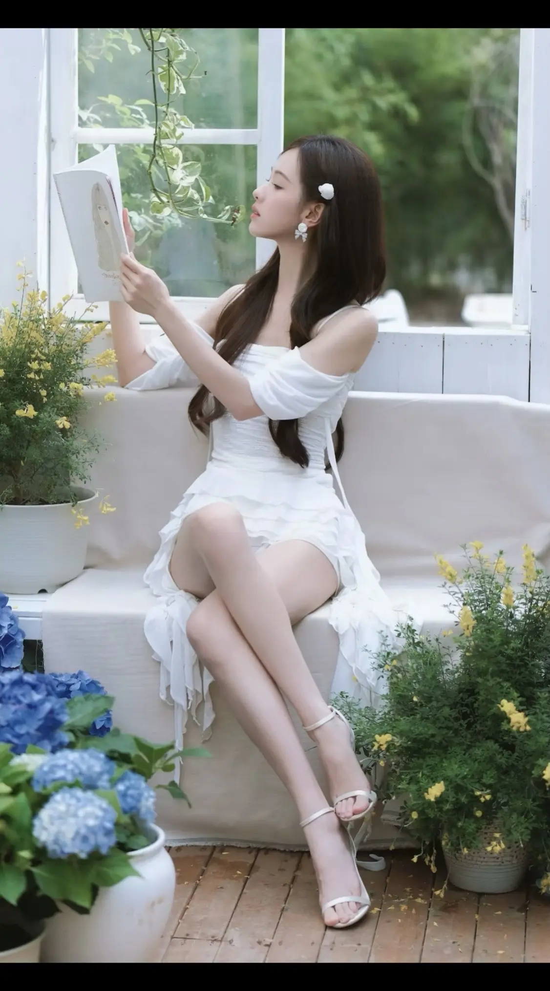 陈都灵。