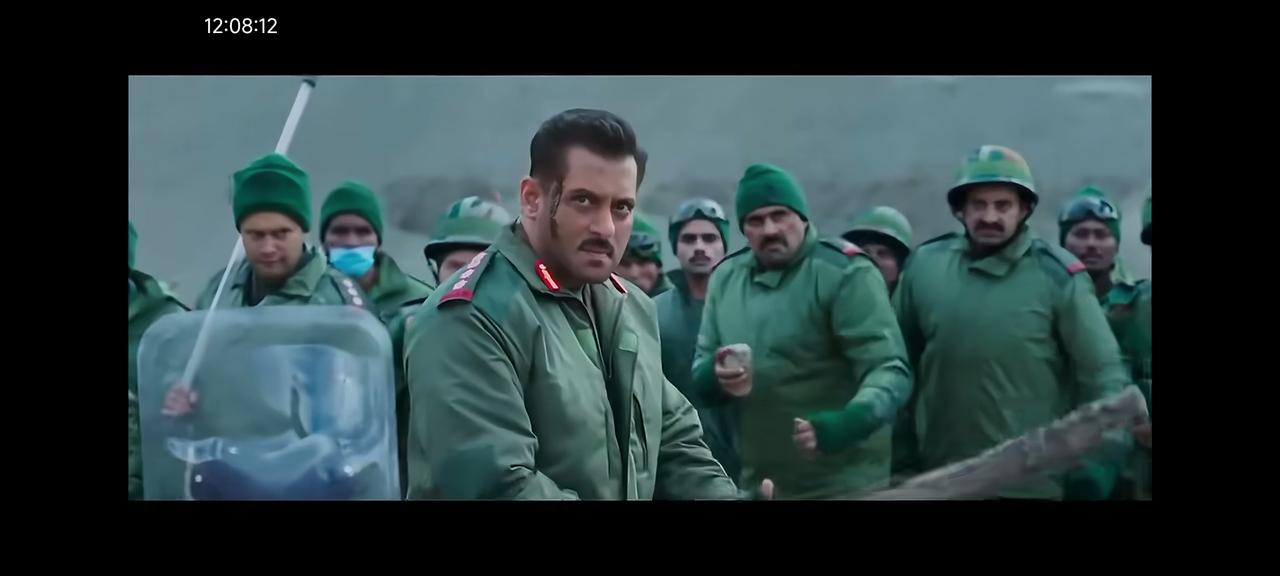 印度电影《加勒万河谷》有几个细节值得注意

现实中，印度让低种姓上前线，在电影中