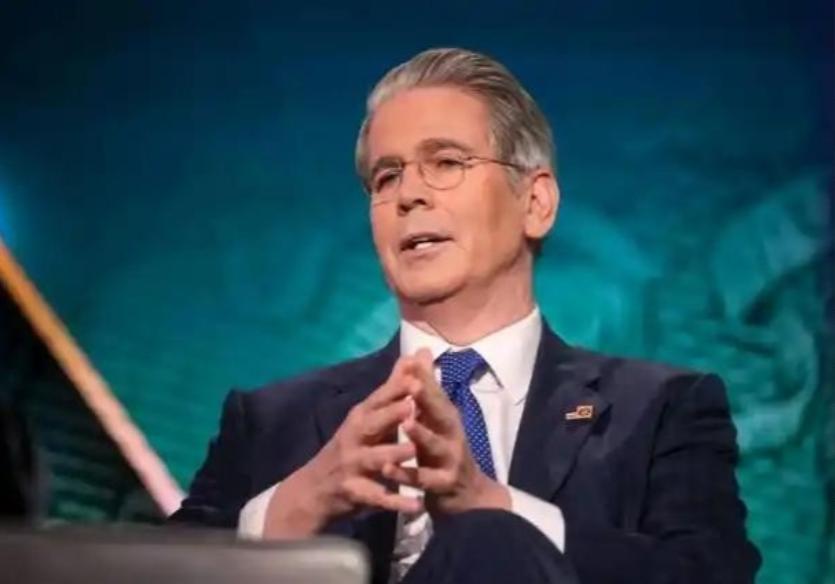 摊牌了！美国人终于不装了！美国财长贝森特直接把话挑明：“决不允许中国出现‘数字丝