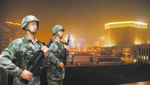 转眼之间澳门回归祖国二十四周年了，我军部队进驻澳门也二十四年了。我总感觉当年澳门