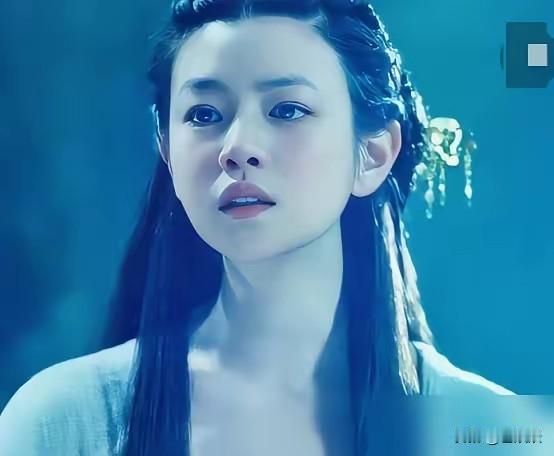 这么看陈妍希挺美呀，小龙女怎么演绎成“小笼包”[吃瓜群众][吃瓜群众][吃瓜群众