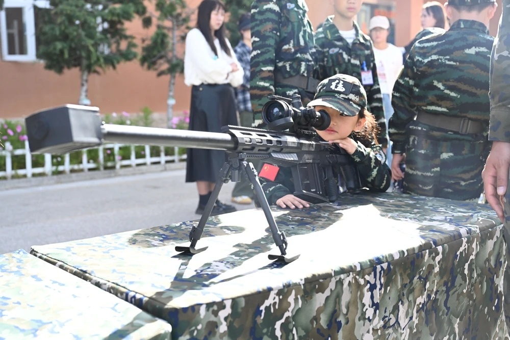 武警云南总队机动某支队“小战神”军娃夏令营活动（国防时报） ​​​