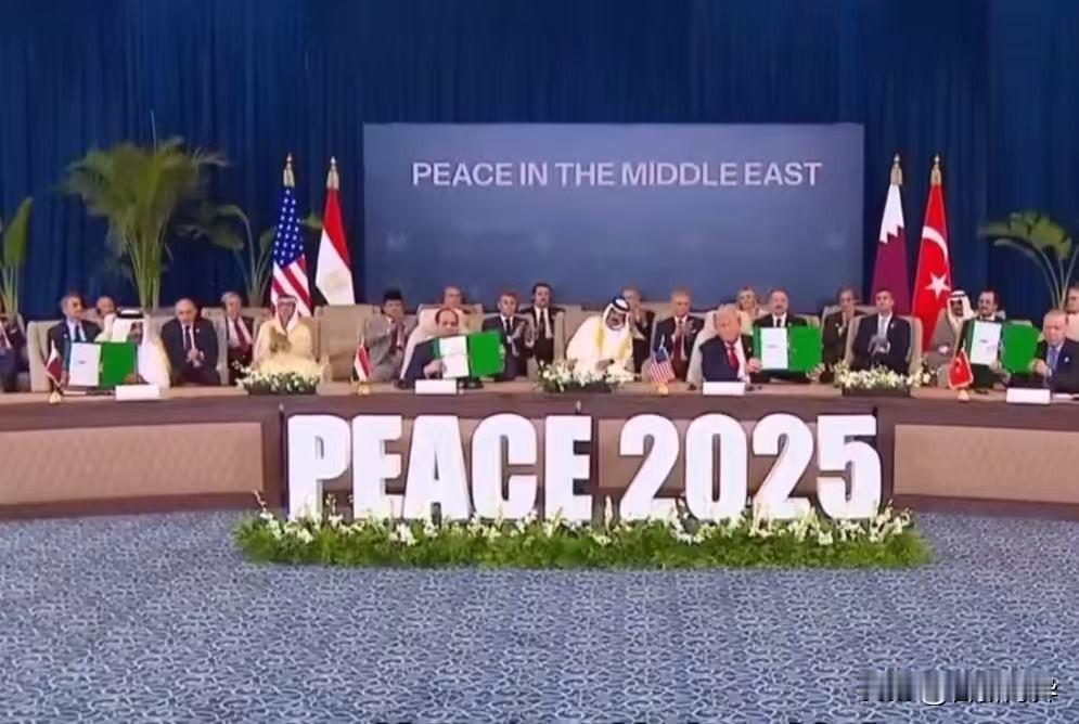 就在刚刚
10月14早上最新消息
加沙签协议，世界和平有望，但暗流涌动，谁知道下