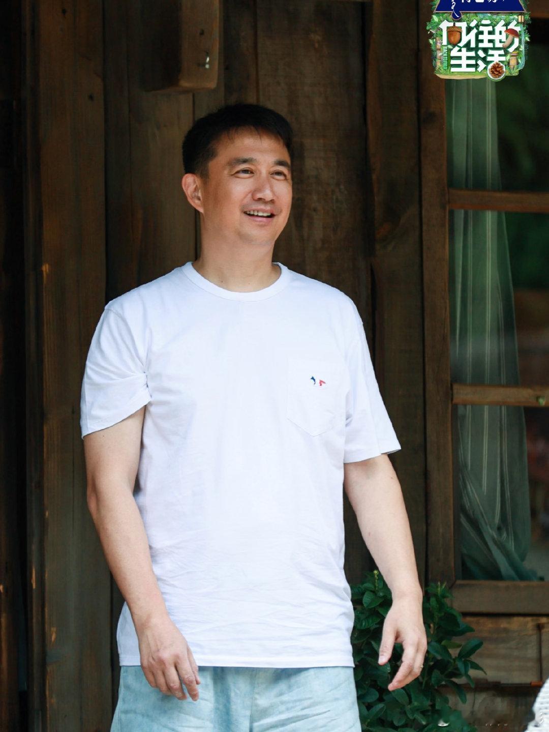 何炅谢娜向往的生活常驻网传向往的生活8没有黄磊  网传何炅谢娜常驻向往的生活，这