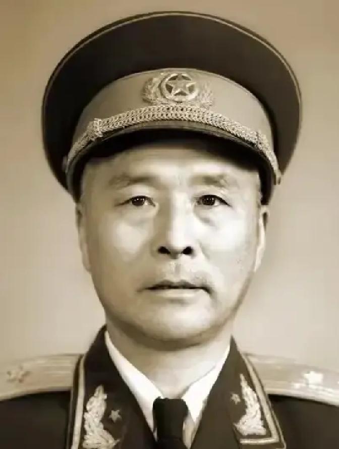 1936年红军团长牺牲后被士兵掩埋，一位路过的老妇人竟割下他身上的腐肉，这是为什