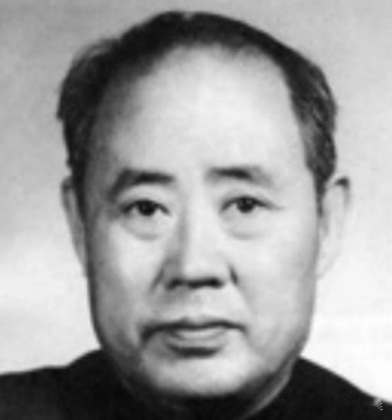 傅作义要求闫又文写信痛骂毛主席，闫又文陷两难只好向党组织求助，究竟应该写还是不写