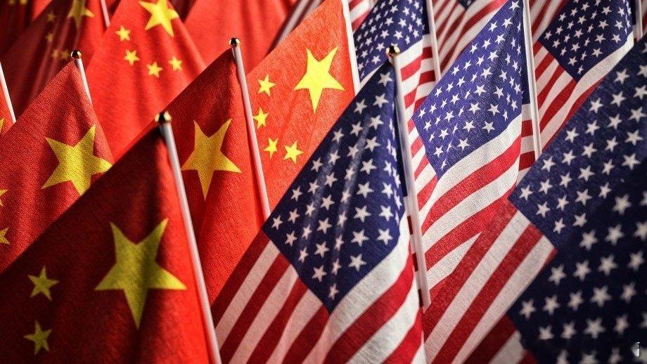 凤凰新闻【美方将取消对华加征的10%“芬太尼关税”，暂停实施对华海事等301调查