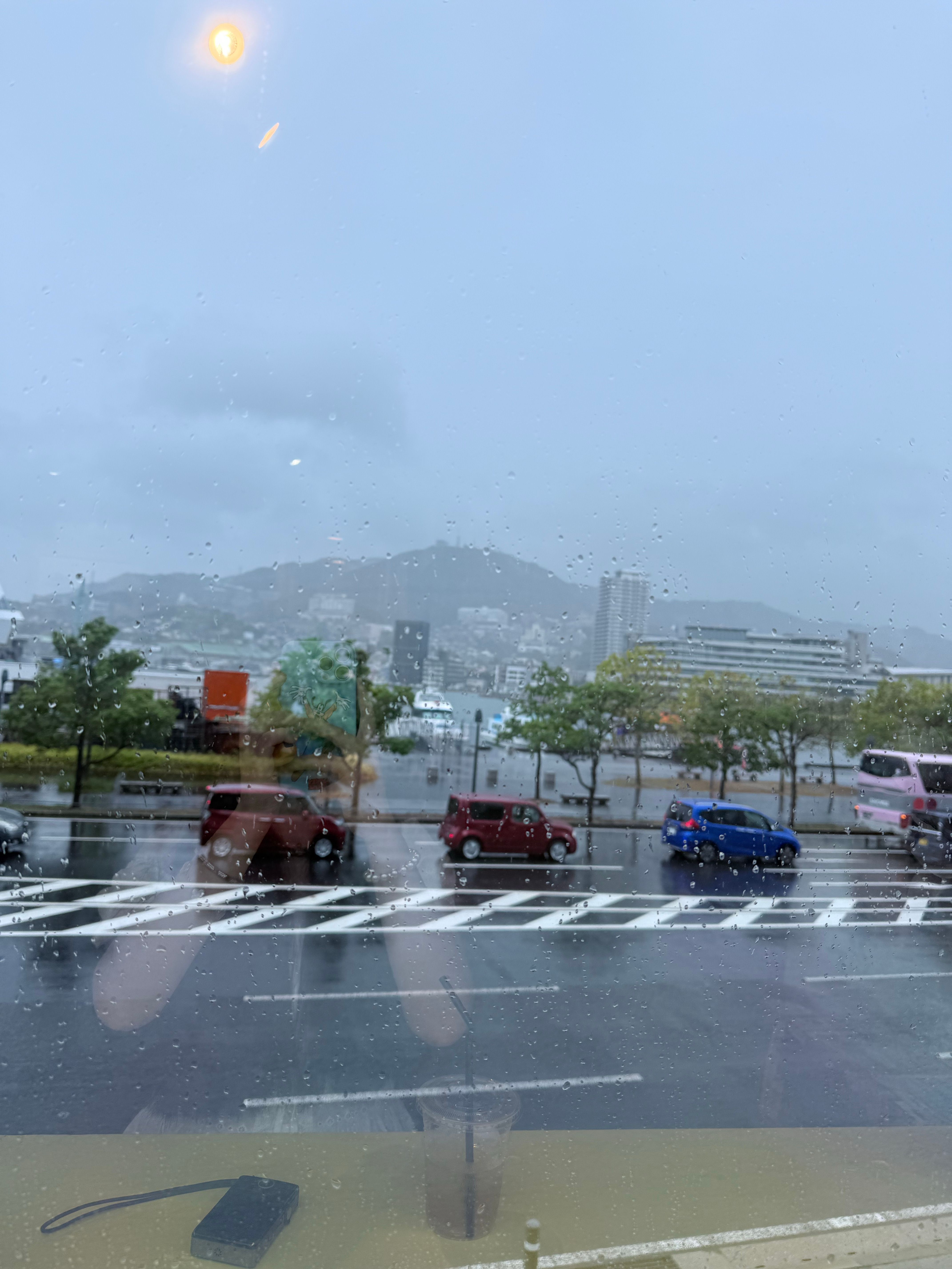 又是一个雨天  ​​​