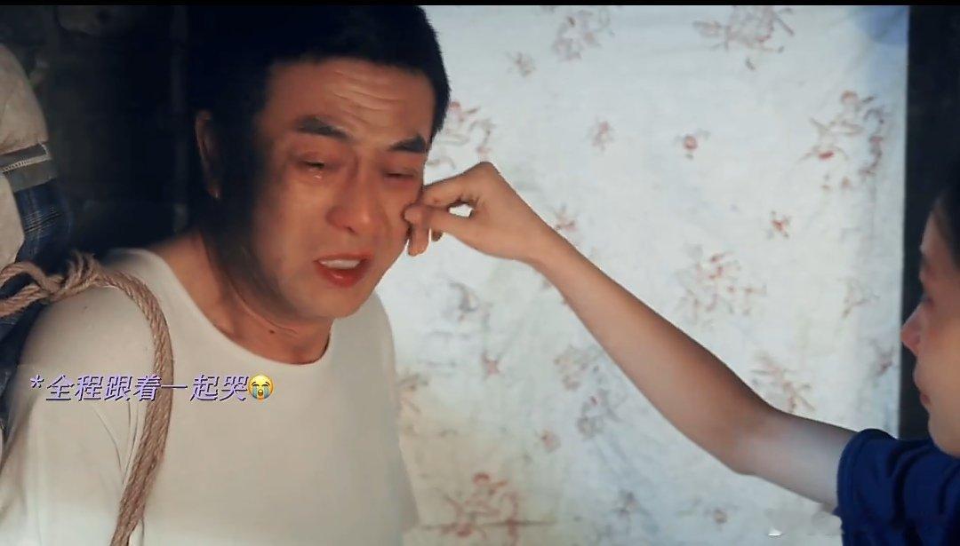 张嘉益哭戏张嘉益的演技真的很好，饰演舅舅的张嘉益看到 外侄女忆秦娥（刘浩存）的住