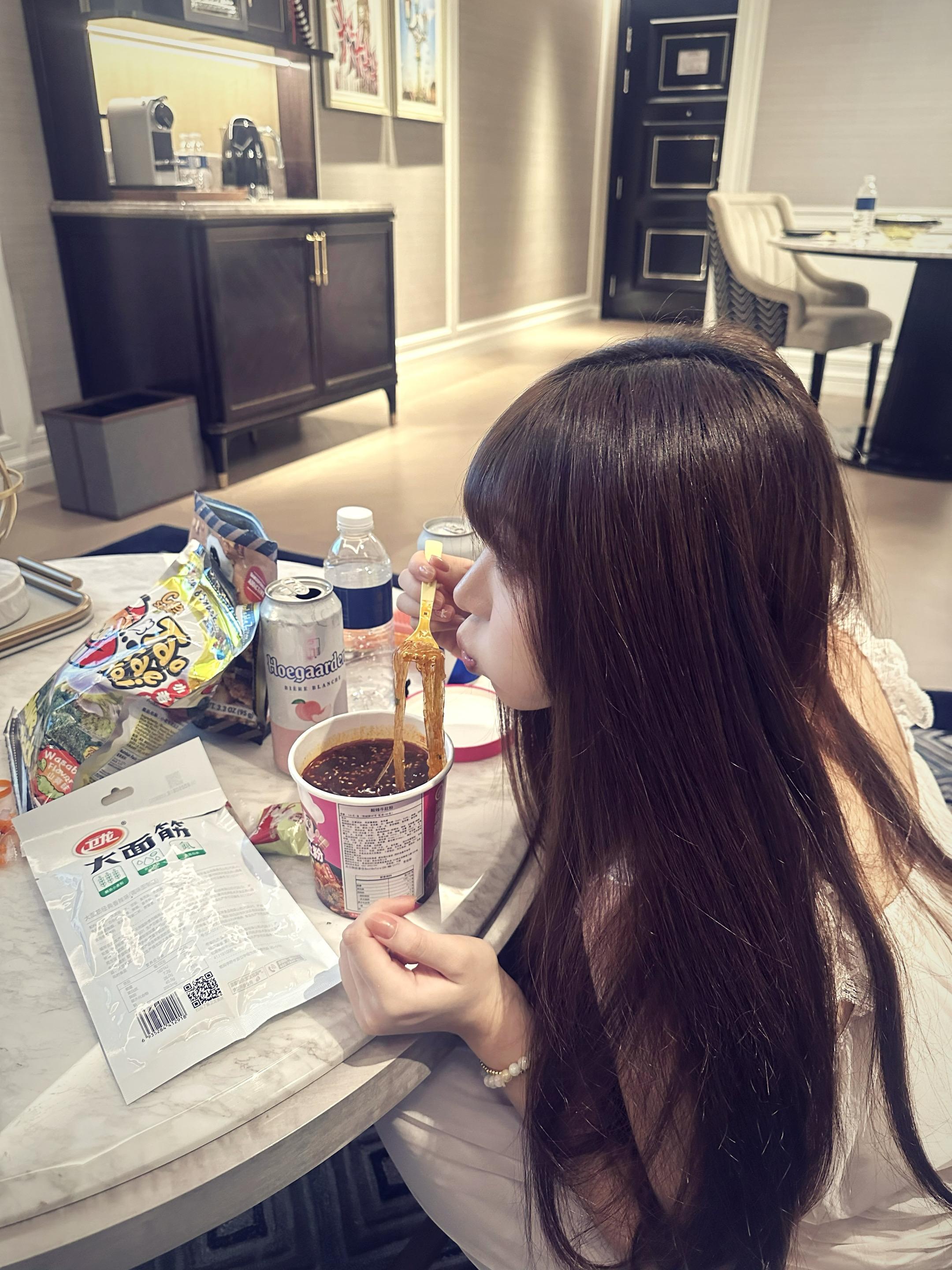 陪一个人太久在对方眼里就没有什么价值感了