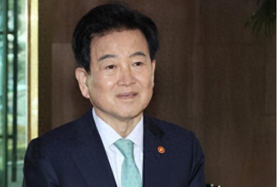 韩国高官一肚子火气没地方撒，美国都整整一个星期，不肯好好给韩国分享关于朝鲜的情报