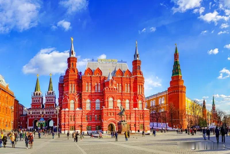 莫斯科旅游宣传策略多样。比如和其他地区合作宣传，像4月24日广东省文化和旅游厅联