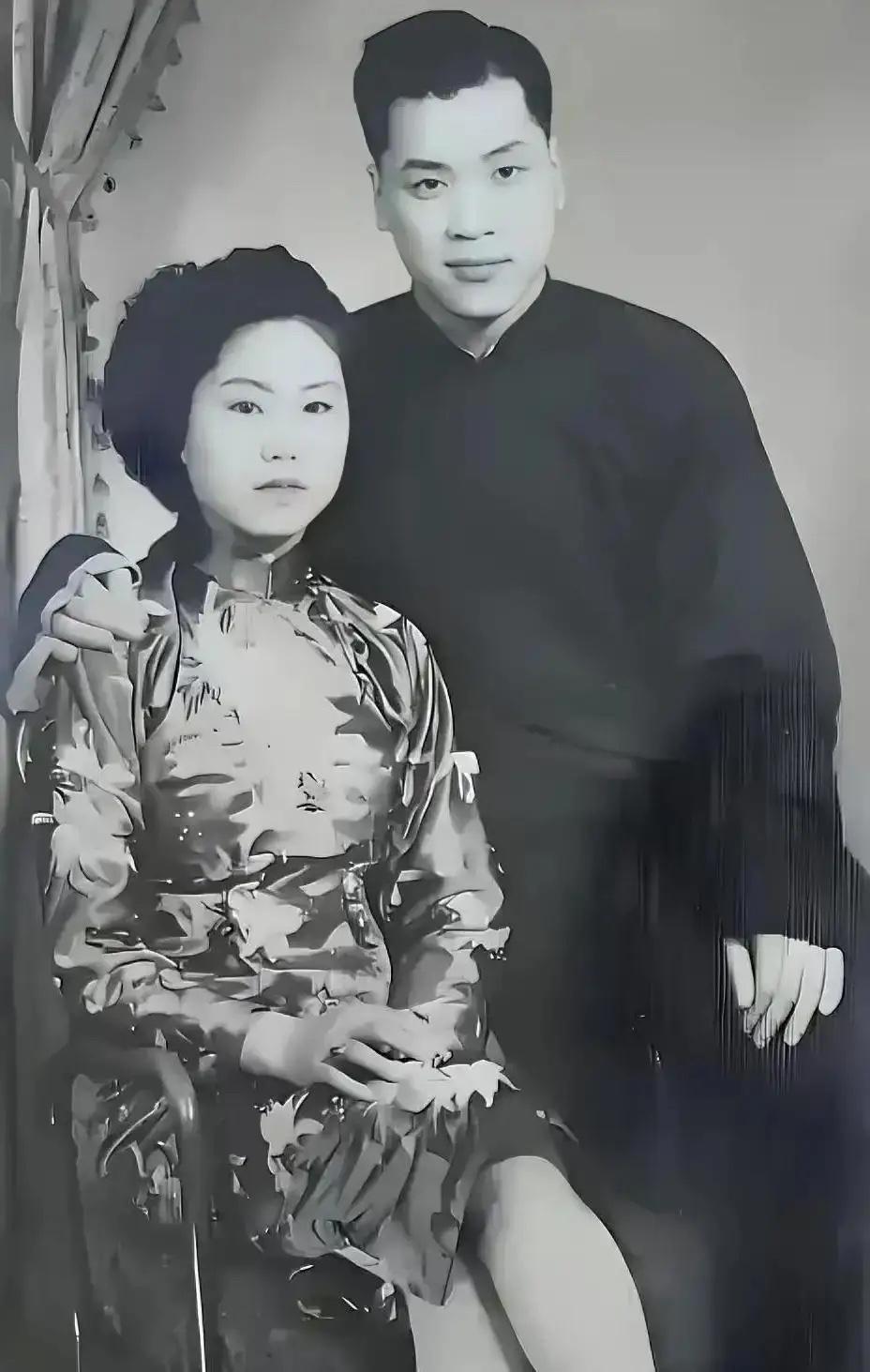 1941年，谢育才夫妇被捕，在狱中生下一个儿子。为逃出去，夫妻二人将儿子遗弃，越
