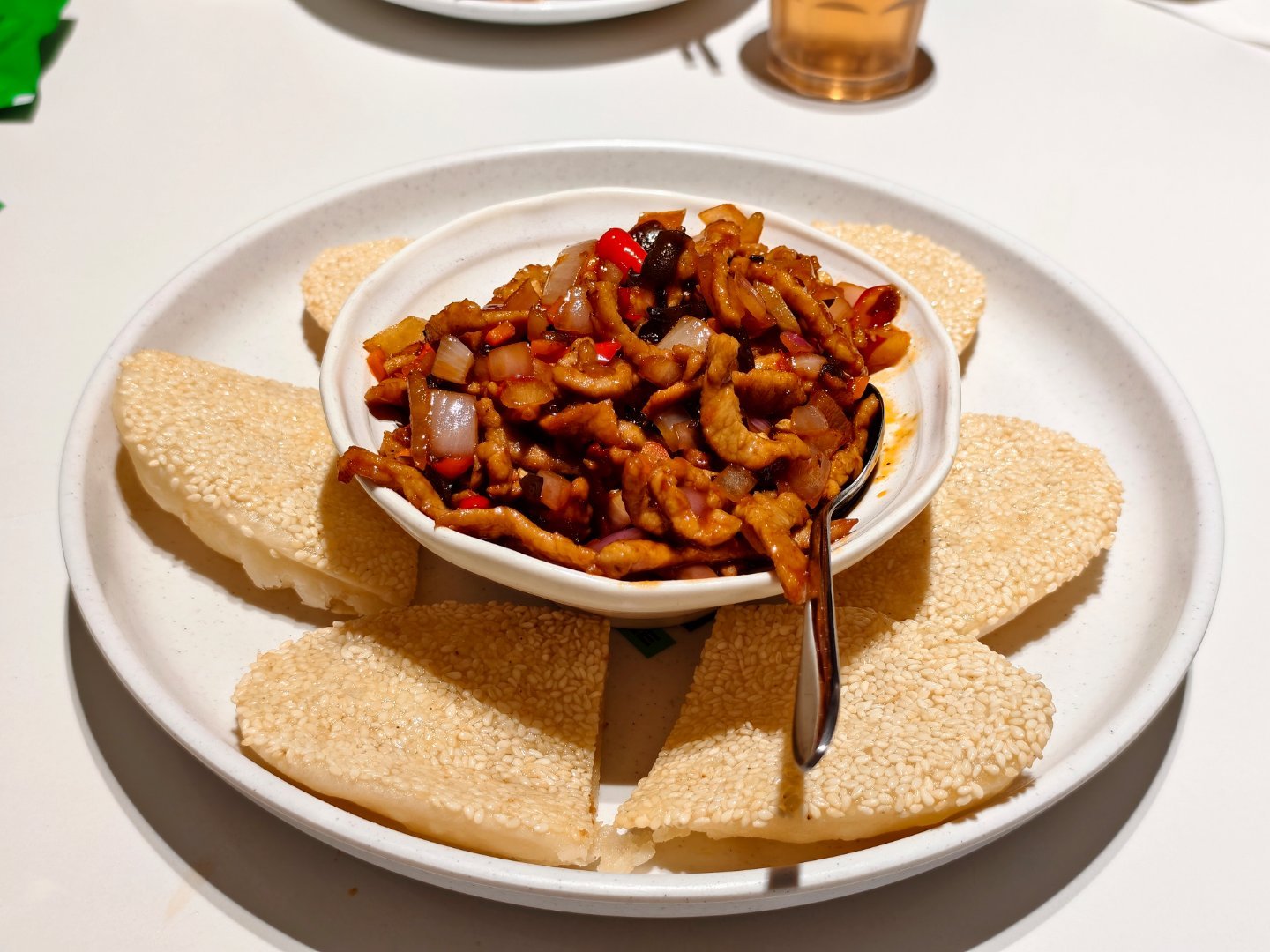 兄弟们，周末来吃欧记大排档了！第一次在杭州吃江西景德菜，感觉和荆九爷有点像，都是