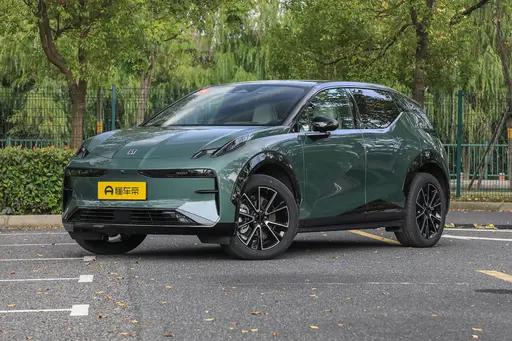 预算15万看ZEEKRX，我会把新车后驱和二手四驱放一起选
 
最近在看ZEEK