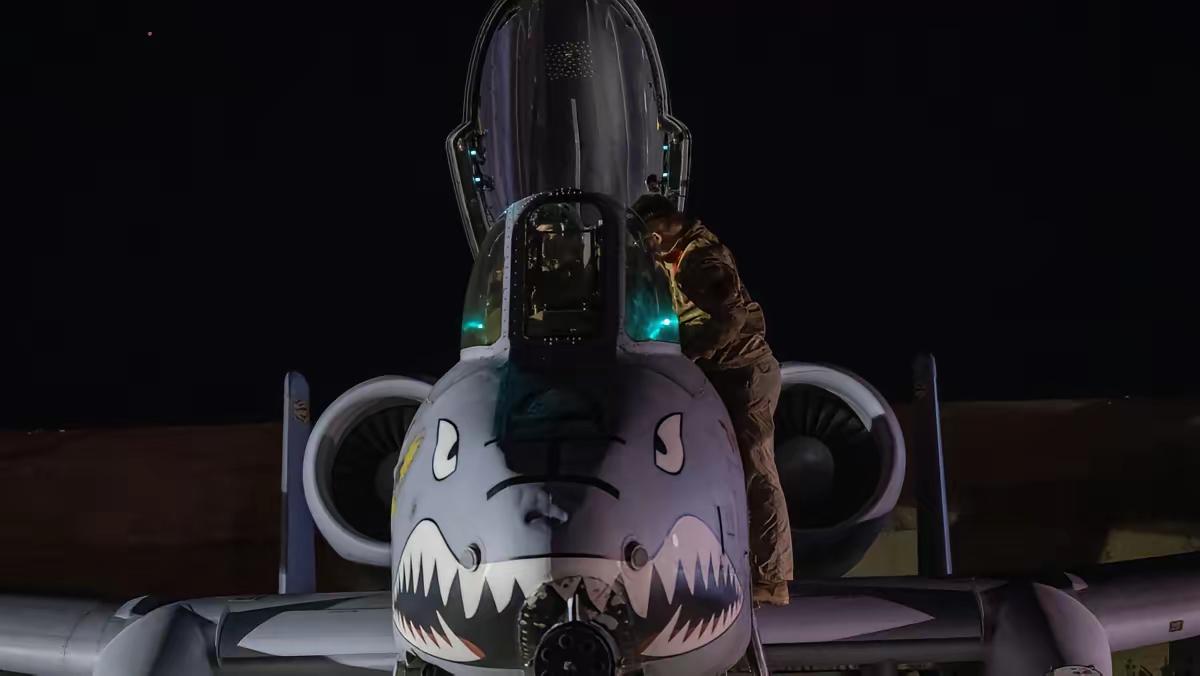 据柏林晨报报道，美军近期做出了一个让外界大跌眼镜的决定：

原本排进报废名单、已