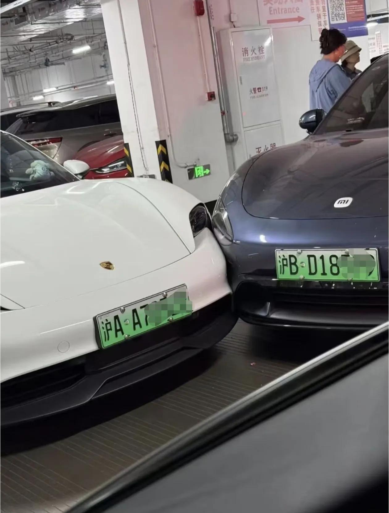 地库路口，怎么算谁让直行？ ​​​