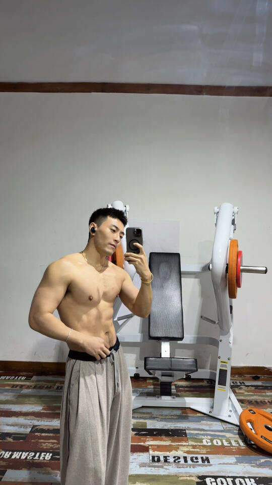 练人还是健身🏋️