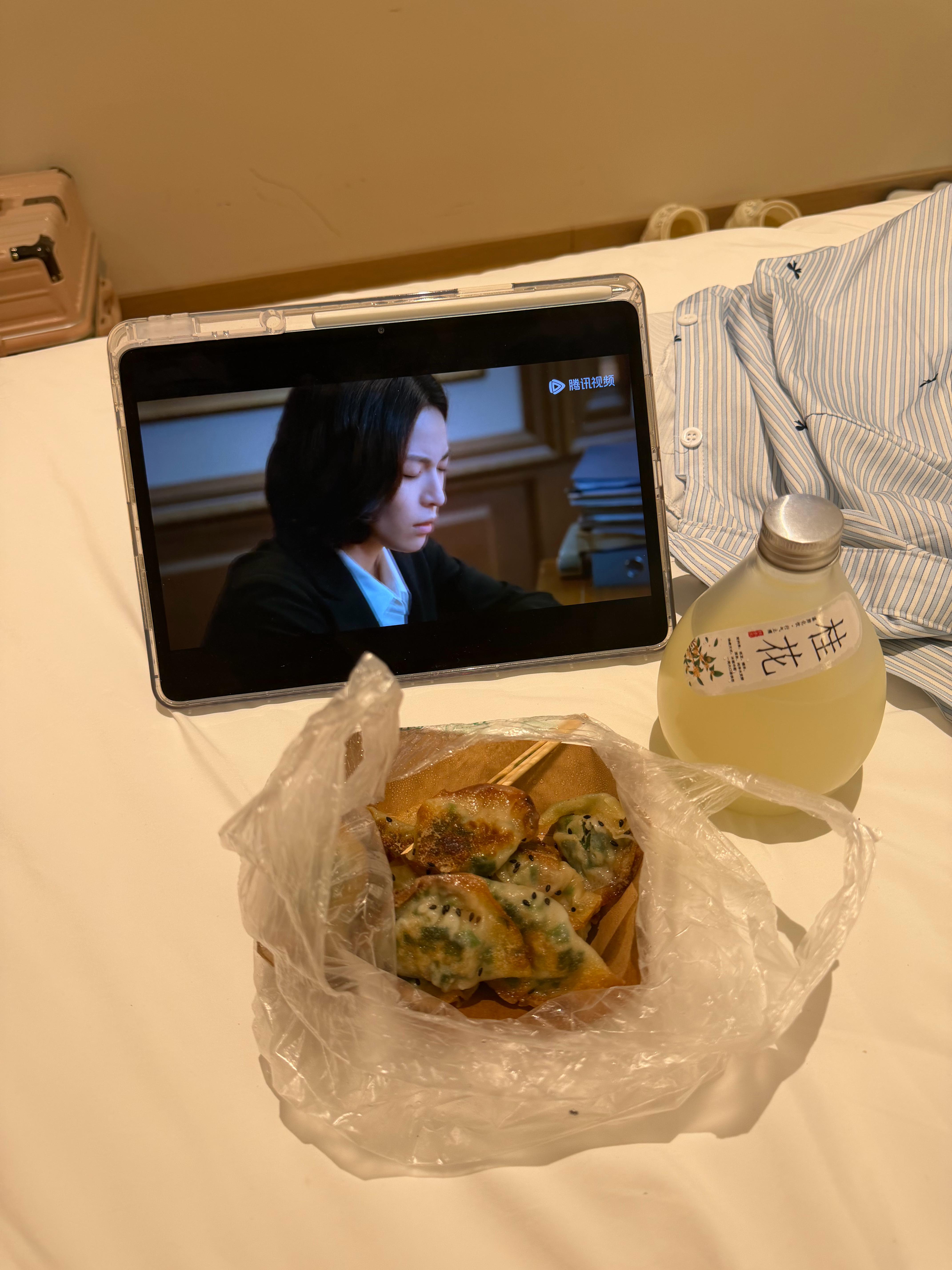 希望晚上还会出去逛逛 