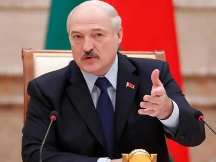 白俄罗斯出手反击了！
11月3日，白俄罗斯已立法禁止波兰、立陶宛注册的货运车辆入