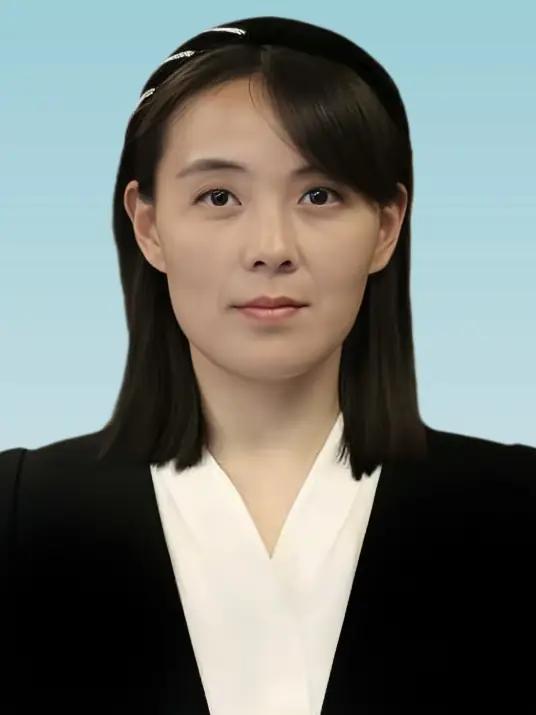 就在刚刚，

朝鲜劳动党总务部长金与正发表严正声明，

9月17日，金与正发表谈
