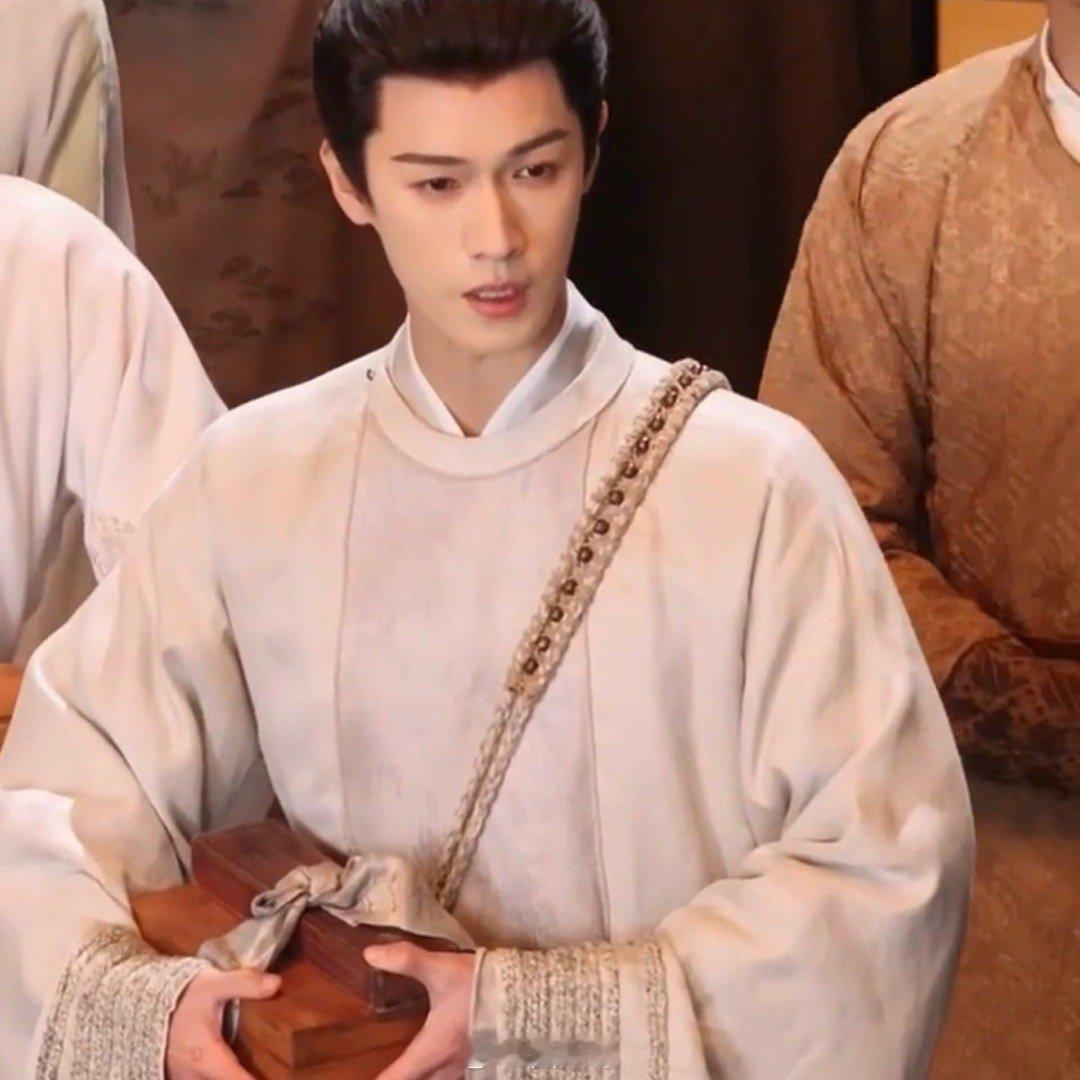 李昀锐尚公主原声路透哇塞了啊。李昀锐在电视剧《尚公主》又一次靠实力圈粉了，不得不