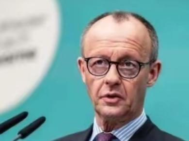 如果德国在这个时候对俄罗斯动手，那么俄罗斯很有可能万劫不复，因为现在的俄罗斯很有