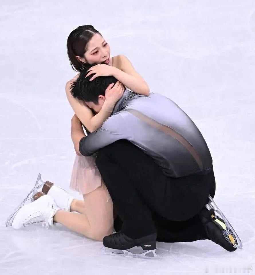 前些天看到王老师一篇稿子提到日本冬奥奖牌历史总数已破百，作为一个曾经的台球记者，