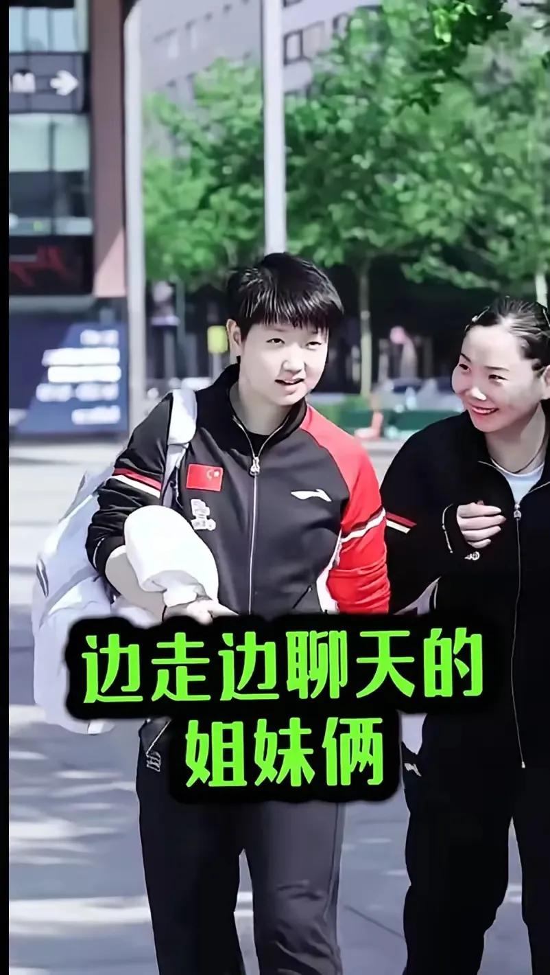 在天边
有一颗星
那是我心中的莎萌

黑夜里
有一颗明
那就是莎莎的眼睛👀

