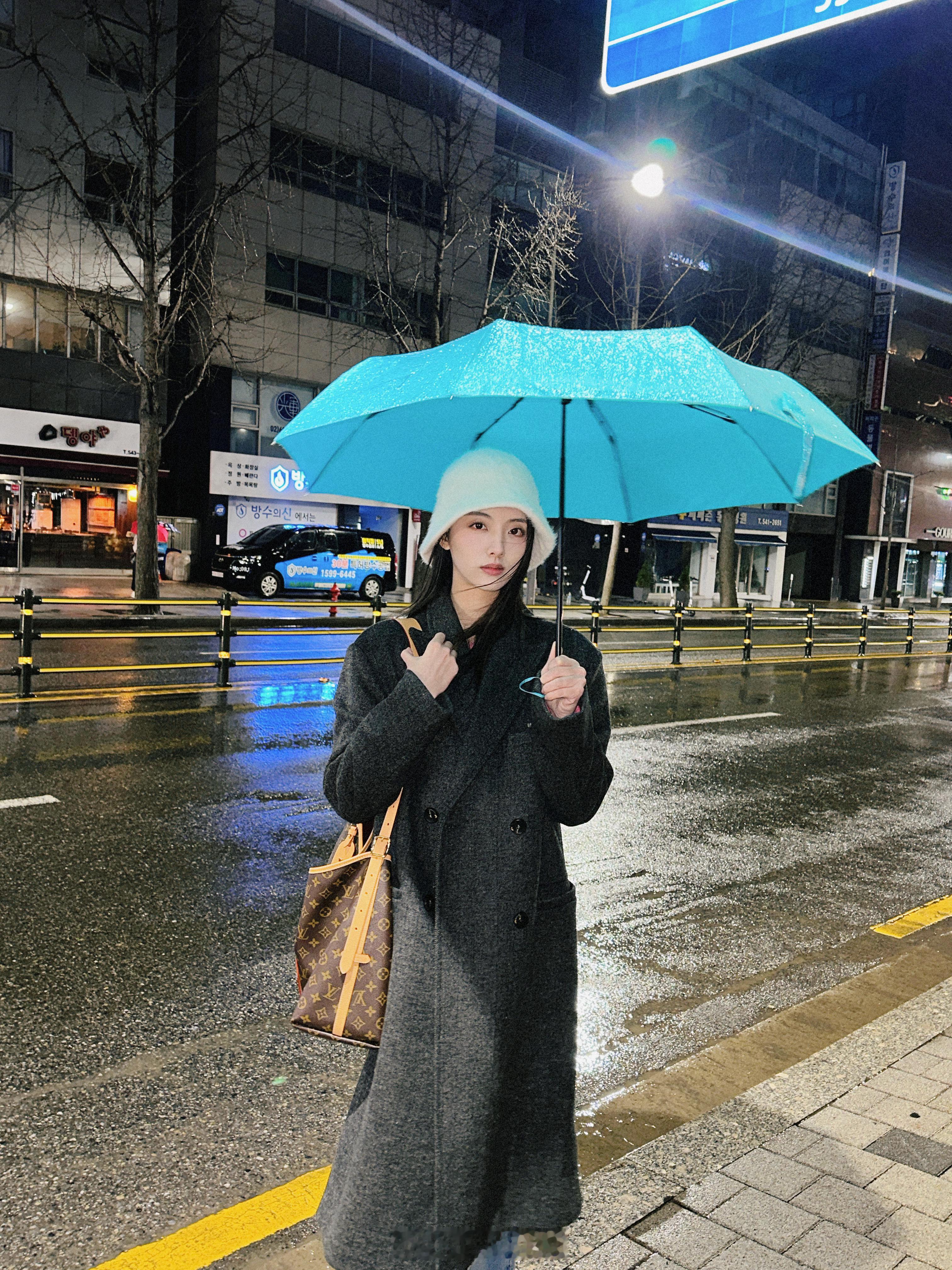 吃肉咯#我的旅行碎片# ​​​