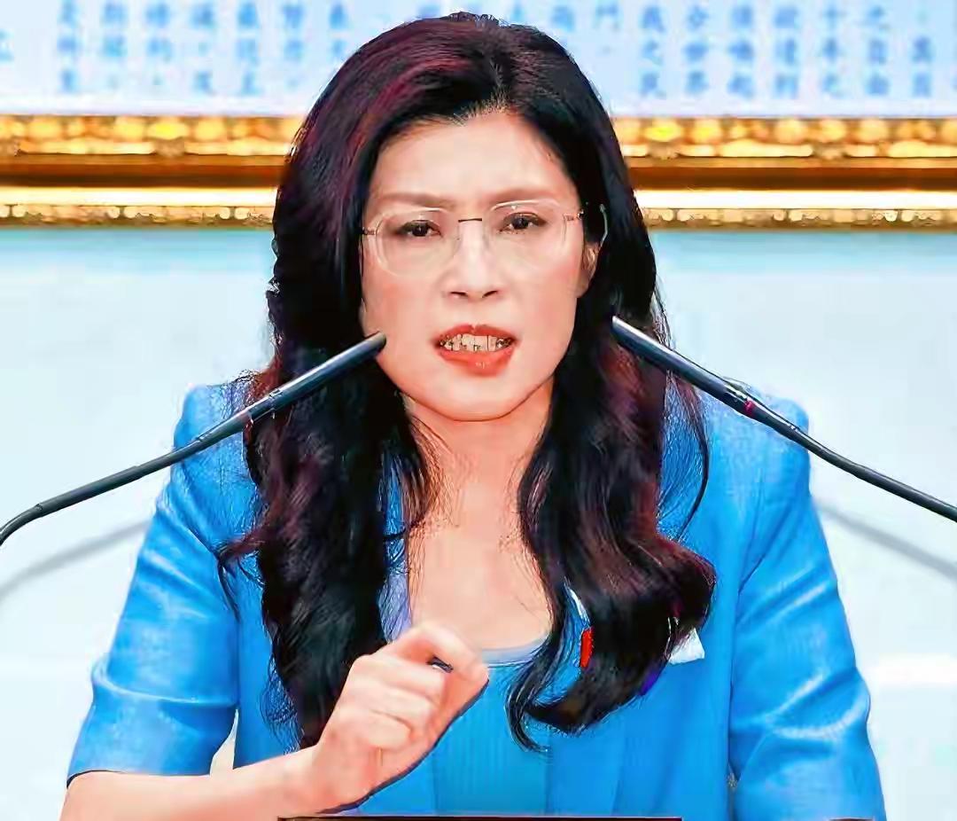 经济和平统一台湾：经济开路让民进党害怕，并可救国民党
 
经济和平统一台湾这是第